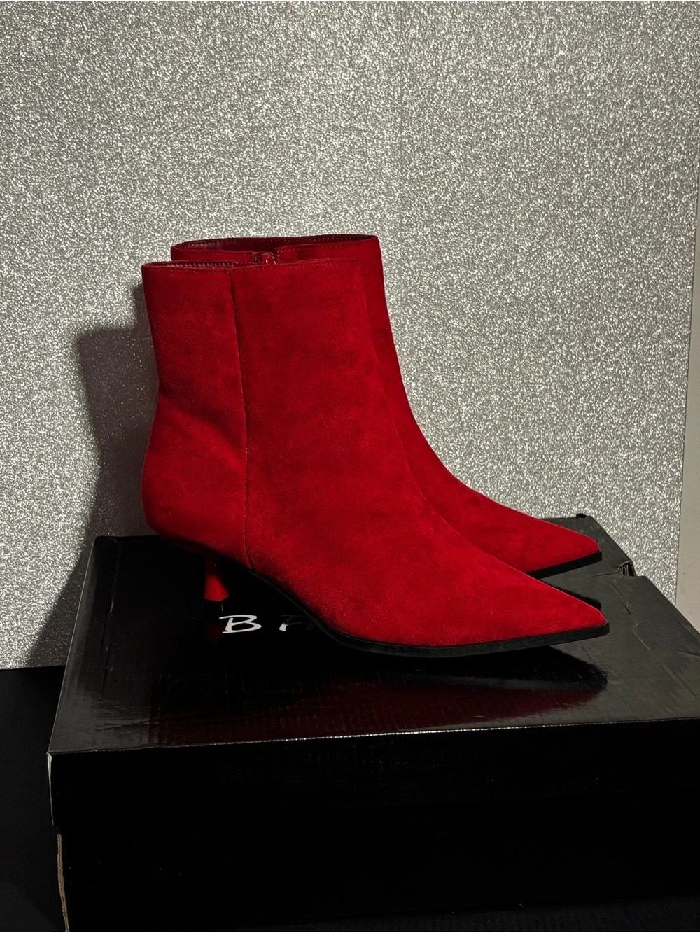 BRAND NEW Cherry Red Suede Ankle Boots With A Small Heel❤️ basic but still fancy